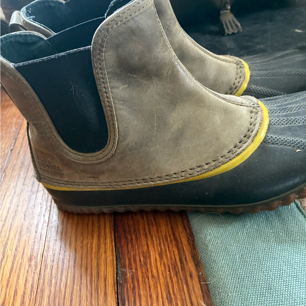 Sorel Women’s rain/winter duck boots
